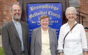 Rev Dr Peter Mercer and his wife Hazel with Rosemary Boyes, a life long member of Broomhedge Methodist Church. They are pictured at the church’s new noticeboard with the welcoming inscription: “The Friends of All, The Enemies of None”
