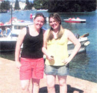 Louise Shoat and Rebecca Coooper beside Lake Annecy