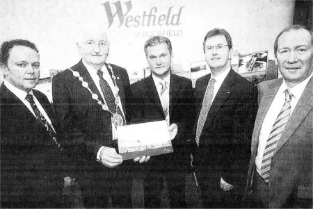 Peter Miller of Westfield, Lisburn Mayor Ronnie Crawford, Gareth Thomas of John Lewis, Lagan Valley MP Jeffrey Donaldson and Sam Harris from Snoddens pictured at the Launch John Lewis Site at Lisburn Civic Centre. US3508-101A0 Picture By: Aidan O'Reilly