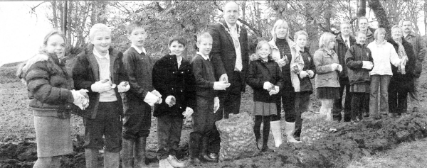 The Mayor at Castle Gardens with children from the three schools