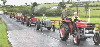 Locals taking part in the Harry Ferguson road-run. US3309-540cd