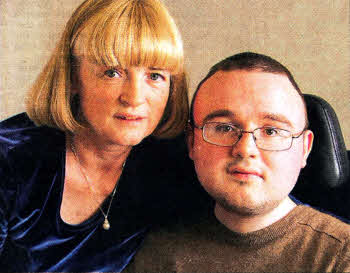 Margaret Hegarty, from Drumbeg, with son Anthony who suffers from Duchenne, a form of muscular dystrophy. US1610-528cd
	