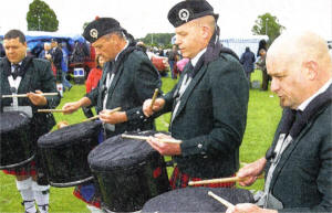 Drummers from Drumlough Pipe Band, Hillsborough. US2709-537cd