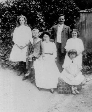 William and Jane McKeown and family, c.1910. Adeline and Harry are to the left, Florrie is beside her father, and Mona is seated in front. (Photograph courtesy of Brian McKeown, Belfast).