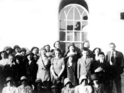 A Children's Day choir, around mid-1930s. Note the window with obscure glass in lower portion.