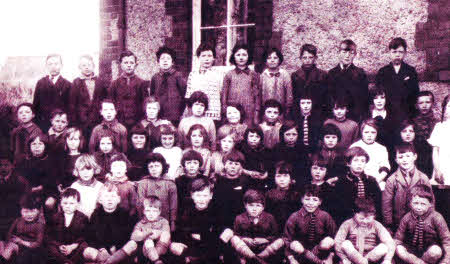 Ballylesson Public Elementary School in Drumbo either 1928 or 1932.