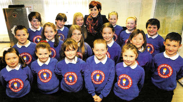 Connie Fisher with children from Killowen Primary School who are producing their own version of the musical at school.