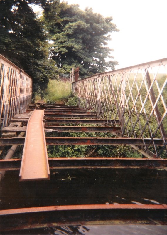 Hilden Bridge in 1998