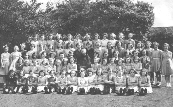 Convent School Choir, 1953.