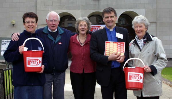 L to R: Evelyn Whyte, Teddy McNeight, Hazel McCall (Lisburn Organiser for Christian Aid), Rev John Brackenridge and Margaret McIlmoyle pictured outside First Lisburn Presbyterian Church during the Christian Aid Week street collection in Lisburn on Tuesday 15th May. Door to door collections for this worthy cause will continue until Saturday 19th May.