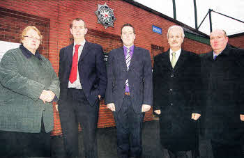 DUP politicians who went to Lisburn police station this week to express their anger over the decision to close at night. From left I 1 IL are Margaret Tollerton, Edwin Poots, Paul Givan, Thomas Beckett and William Leathem. US0710-132A0