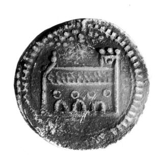 Fig. 2. The market house shown on the Peers trade token. (Photograph Ulster Museum).